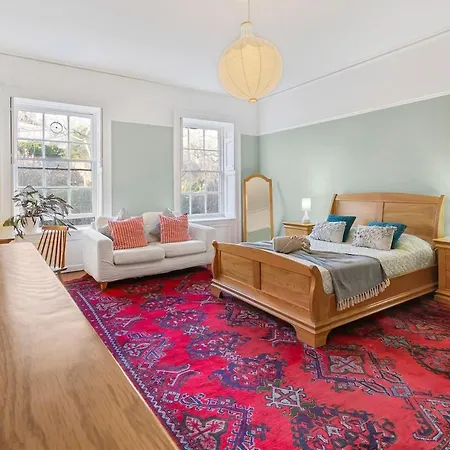 Spaceship 4 Luxury 4 Bedroom By Altoluxoexperience Short Lets & Serviced With Free Wifi & Parking