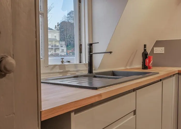 Spaceship 4 Luxury 4 Bedroom By Altoluxoexperience Short Lets & Serviced With Free Wifi & Parking