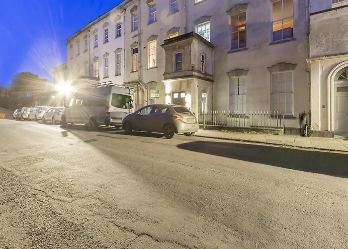 Spaceship 4 Luxury 4 Bedroom By Altoluxoexperience Short Lets & Serviced With Free Wifi & Parking Διαμέρισμα *