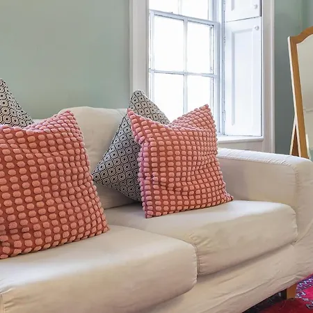 Spaceship 4 Luxury 4 Bedroom By Altoluxoexperience Short Lets & Serviced With Free Wifi & Parking 公寓