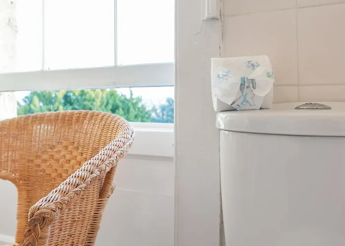 Apartment Spaceship 4 Luxury 4 Bedroom By Altoluxoexperience Short Lets & Serviced With Free Wifi & Parking *