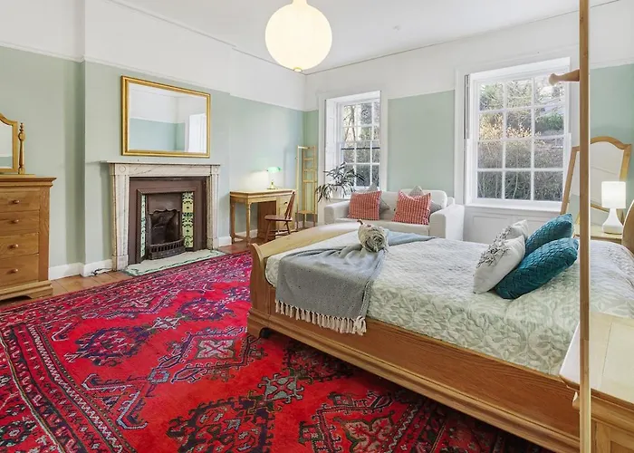 Spaceship 4 Luxury 4 Bedroom By Altoluxoexperience Short Lets & Serviced With Free Wifi & Parking *